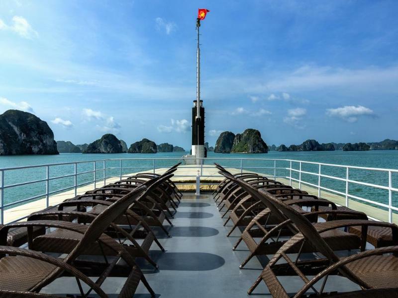 Emeraude Classic Cruises Hotel Ha Long Buitenkant foto