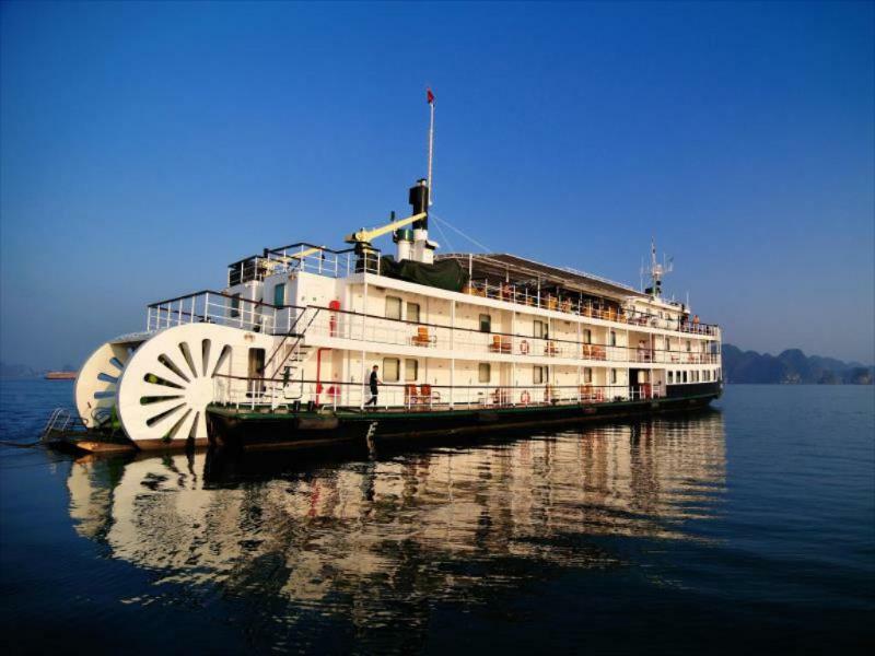 Emeraude Classic Cruises Hotel Ha Long Buitenkant foto