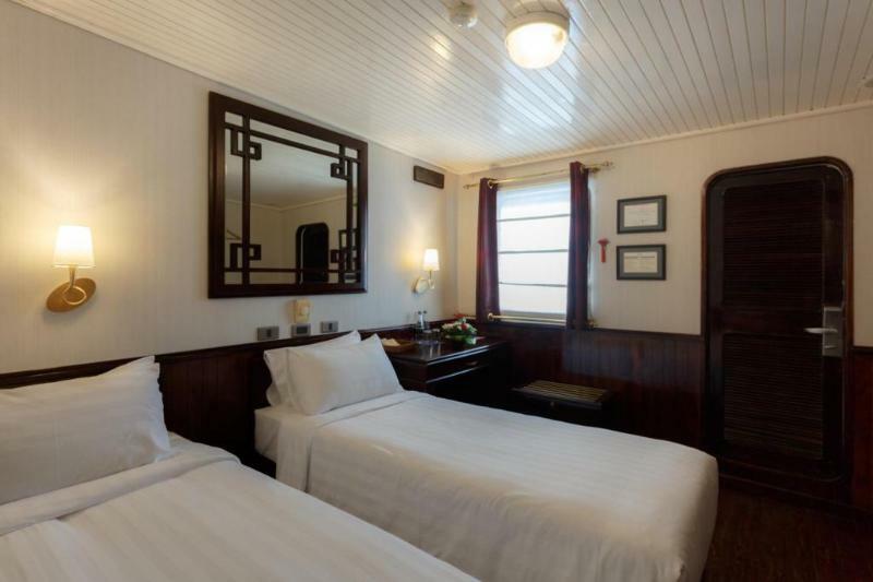 Emeraude Classic Cruises Hotel Ha Long Buitenkant foto